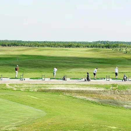 Apartment Golf *