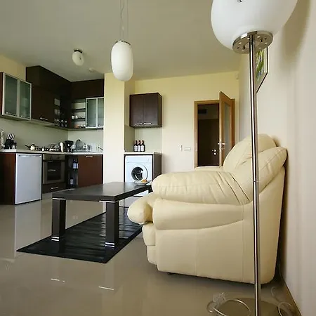 Apartment Golf